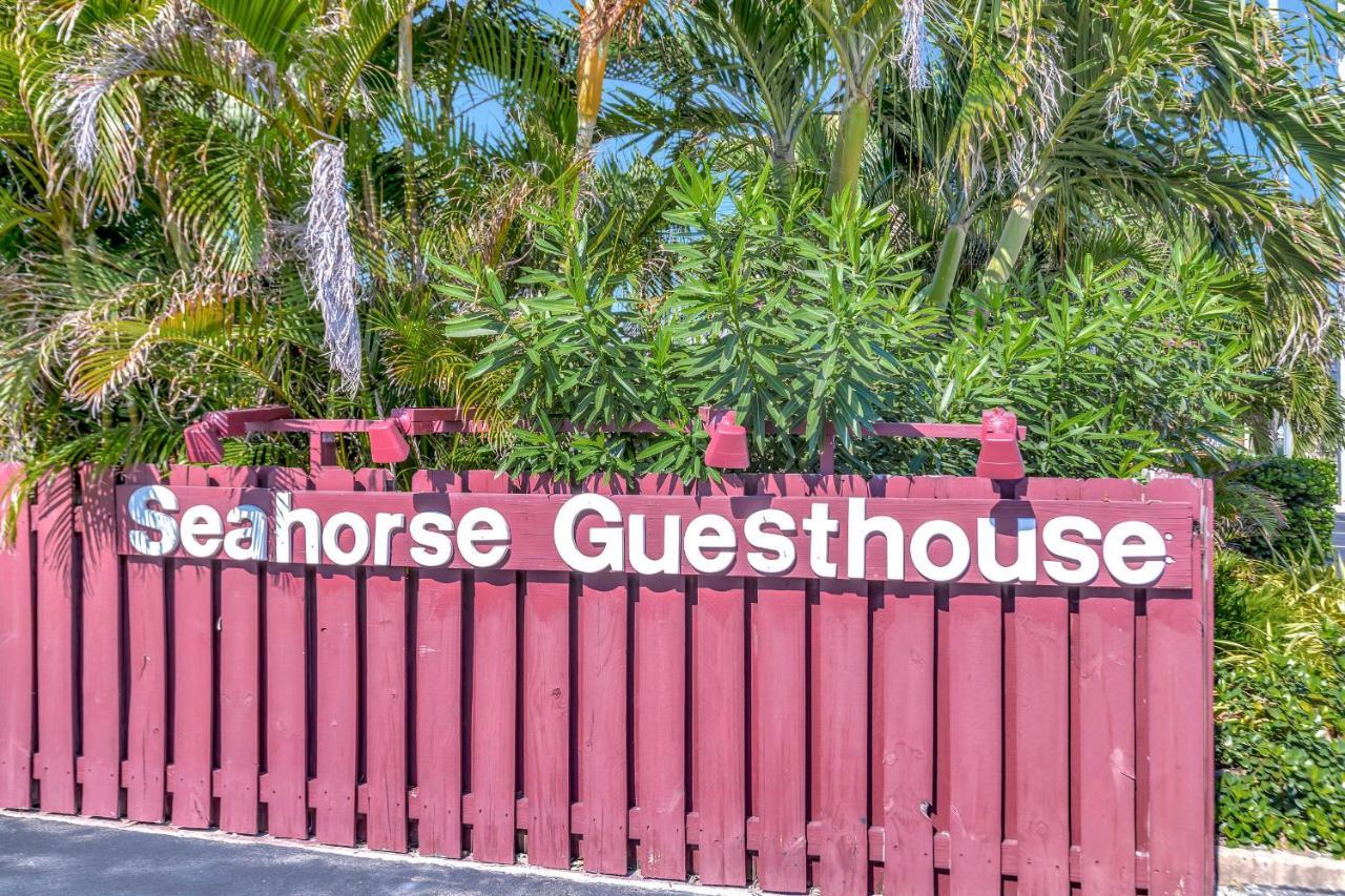 Seahorse Guesthouse Помпано Бийч Екстериор снимка