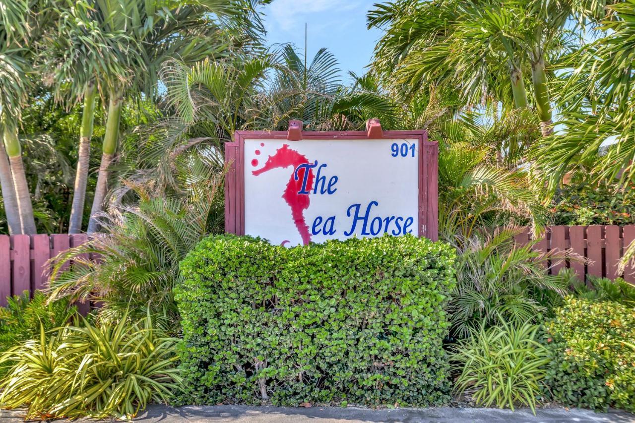 Seahorse Guesthouse Помпано Бийч Екстериор снимка