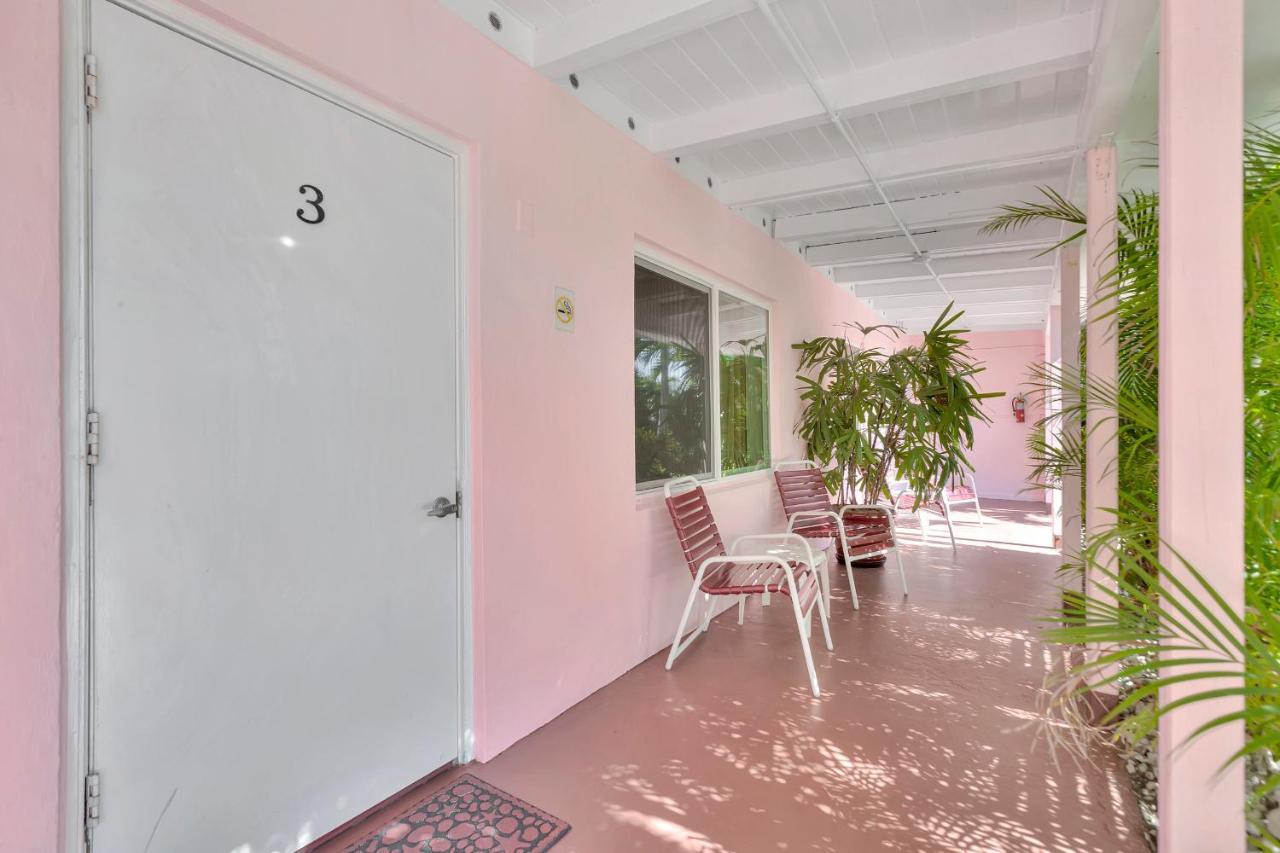 Seahorse Guesthouse Помпано Бийч Екстериор снимка