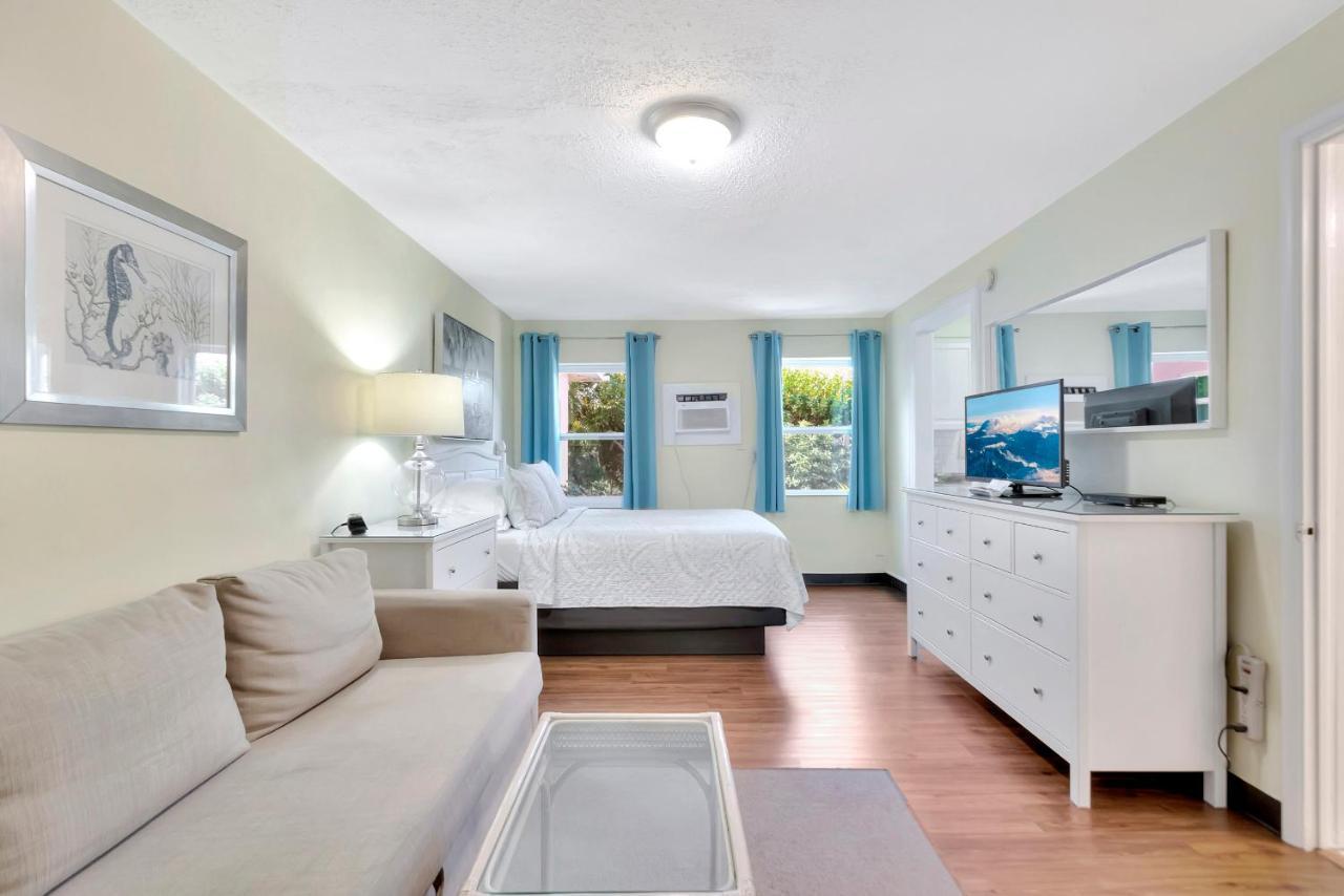 Seahorse Guesthouse Помпано Бийч Екстериор снимка