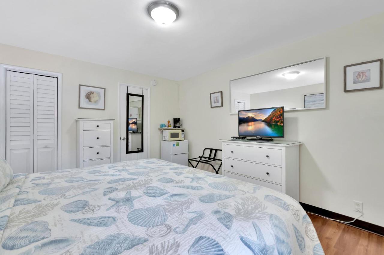 Seahorse Guesthouse Помпано Бийч Екстериор снимка