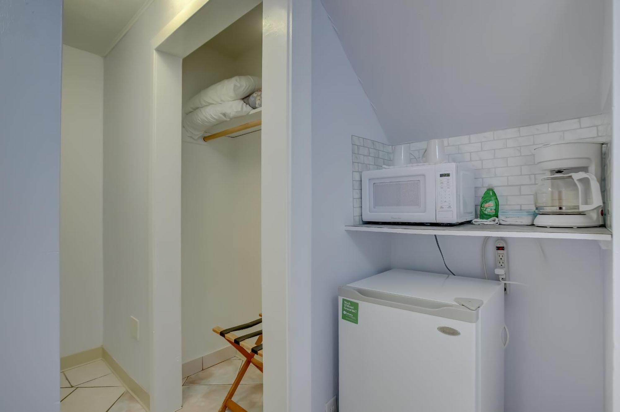 Seahorse Guesthouse Помпано Бийч Екстериор снимка